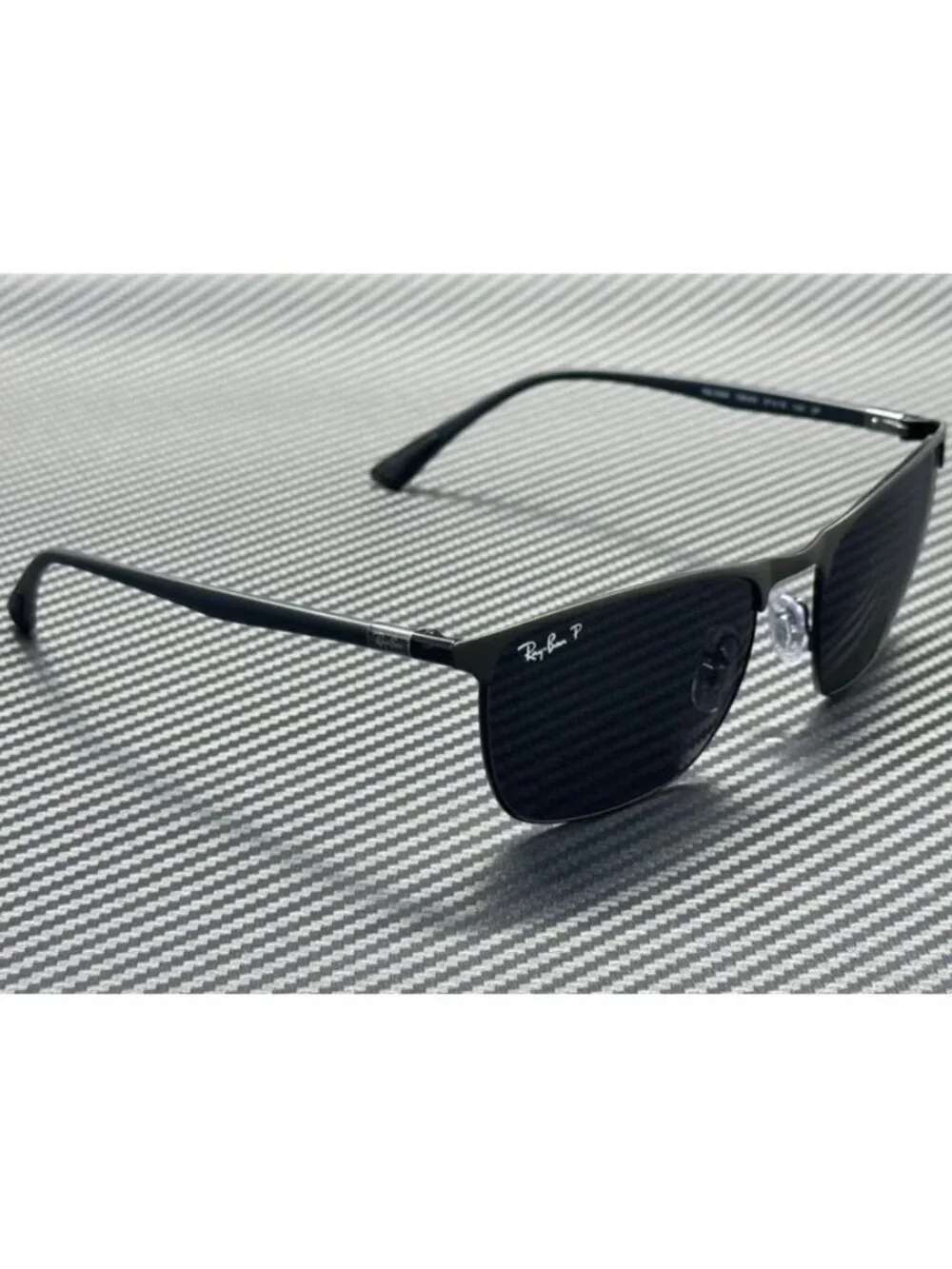 New Ray-Ban Men  Sunglasses --